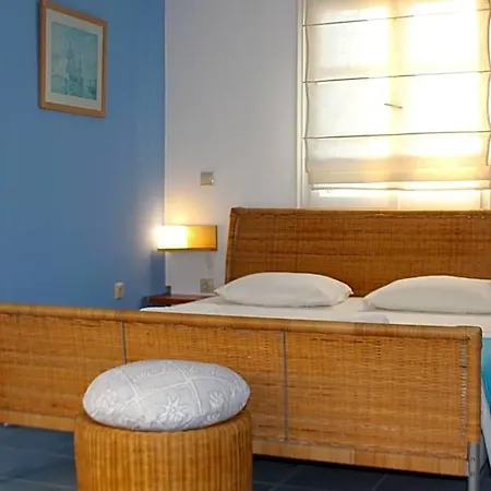 Innaxos Studios, Grotta Area, Naxos Town 호텔 3*